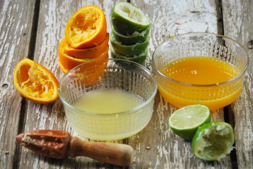 Carnitas Tacos and Fresh Tomatillo Salsa via Relishing It