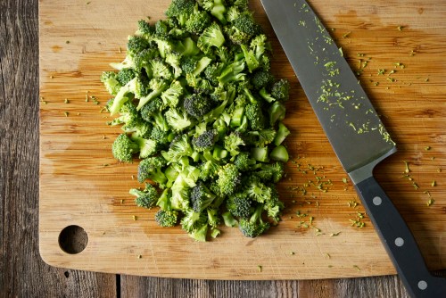 Quinoa Bake with Broccoli and Chickpeas | Relishing It